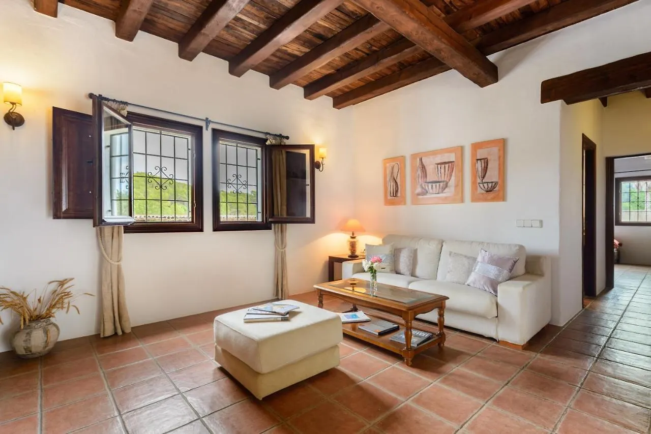 Villa Can Curreu Sant Carles de Peralta 0*,